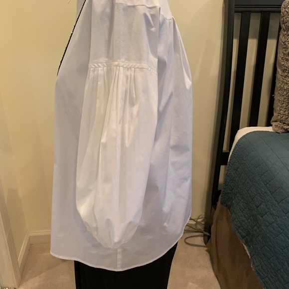 NWT Simply Vera Wang Pleated White Swing Top - Picture 2 of 8